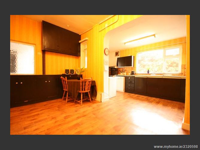 12 Callary Road, Mt. Merrion, Dublin 4